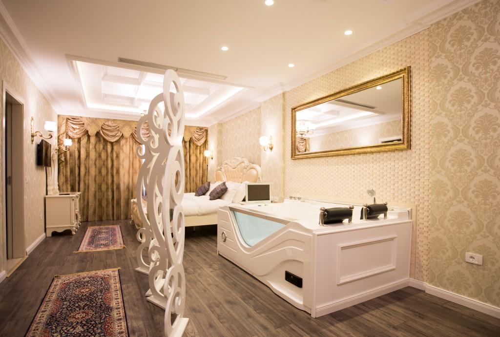 Hotel Britania Kamez Экстерьер фото